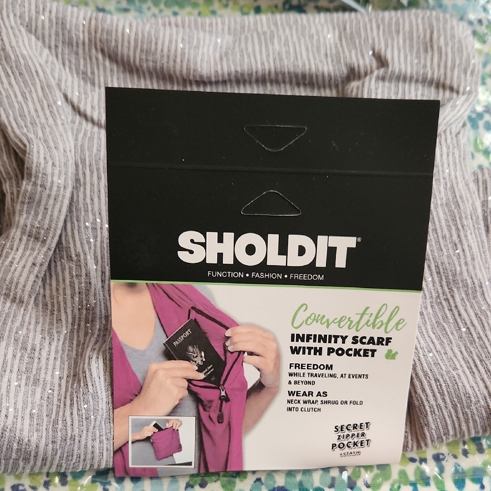 Sholdit Convertible Infinity Scarf with Pocket